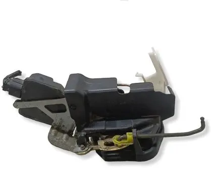 Hyundai Santa Fe Rear door lock 8142026000