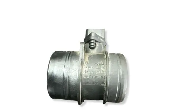 Volkswagen PASSAT B6 Mass air flow meter 074906461B