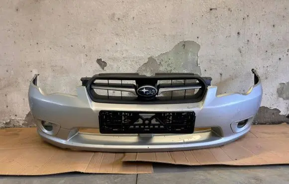 Subaru Legacy Front bumper 57704AG000