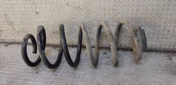 Toyota Verso Rear coil spring