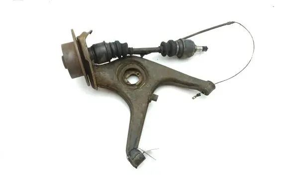 Mercedes-Benz COMPAKT W115 Rear wheel hub