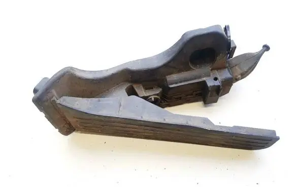 Skoda Octavia Mk2 (1Z) Accelerator throttle pedal 1k1721503p