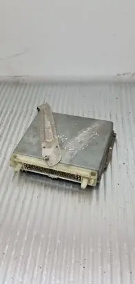 Volvo S70 V70 V70 XC Engine control unit/module 0281001534 17390197