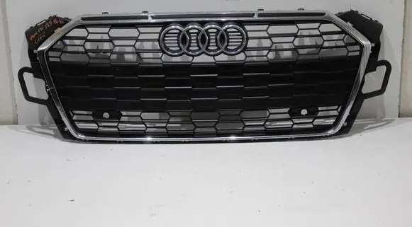 Audi A5 Front bumper upper radiator grill 8W6853651BE 8W5853651BG