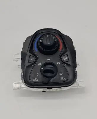 Toyota Aygo AB40 Climate control unit 55900YV030 1068118 B00073707P