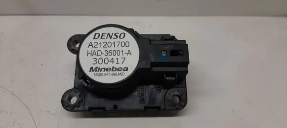 Peugeot 5008 II Air flap motor/actuator 9821293280 1609172180 A21201700