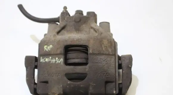 Toyota Yaris Front brake caliper