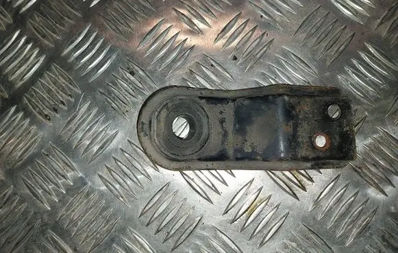 Mitsubishi Pajero Radiator support slam panel bracket 