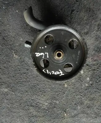 Ford Focus Power steering pump