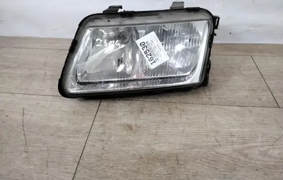Audi A4 S4 B5 8D Headlight/headlamp