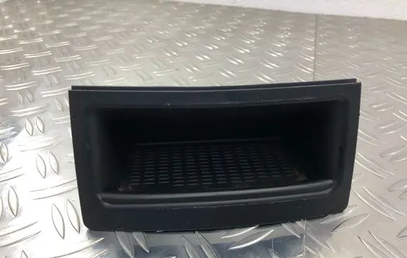 BMW 5 E60 E61 Dashboard storage box/compartment 7059956