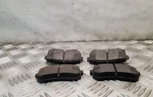 Hyundai i30 Brake pads (rear) 598867
