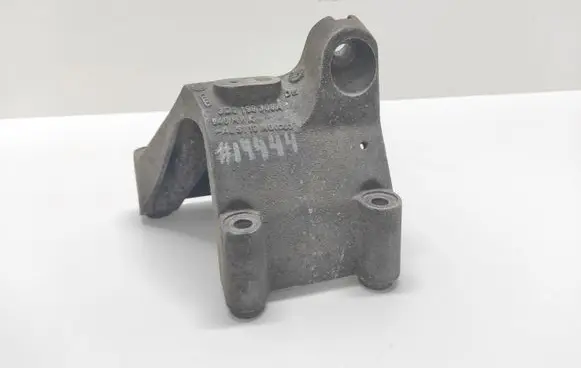 Volkswagen Phaeton Engine mounting bracket 3D0199308A