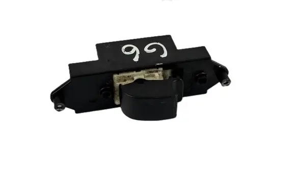 Mitsubishi ASX Electric window control switch MR587944 C8DD411VB 1080THP