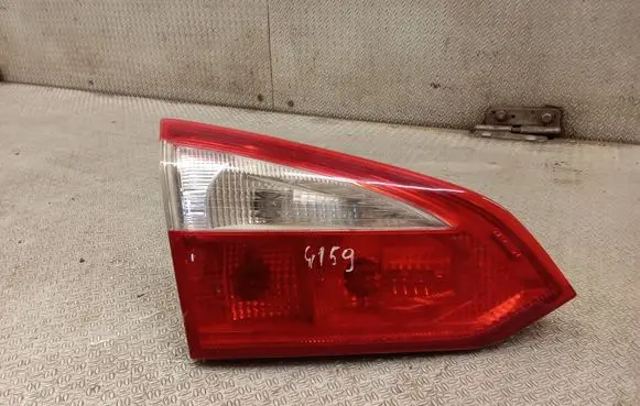Ford Focus Tailgate rear/tail lights BM5113A603BC