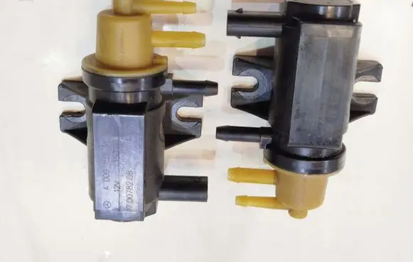 Mercedes-Benz C W205 Valve vacuum 