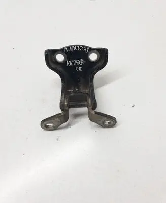 Opel Antara Rear door lower hinge