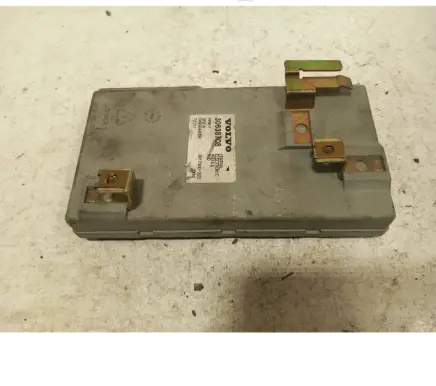 Volvo S40, V40 Central body control module 30638708 3817900370 SW30644058