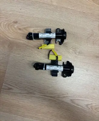 BMW 7 G11 G12 Bonnet Pedestrian Airbag Actuator 7347405 7347406