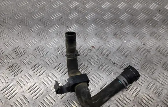 Cadillac CTS Engine coolant pipe/hose 22855890