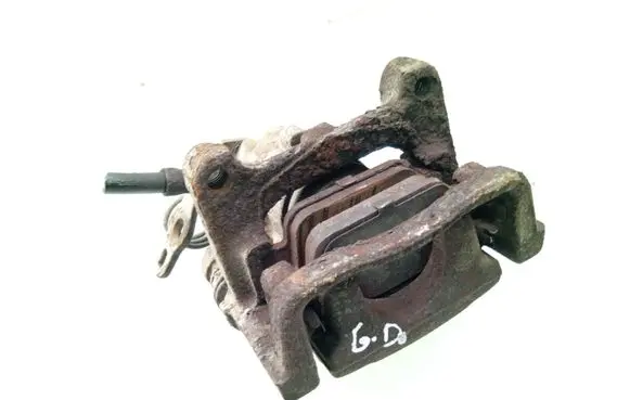 Ford Kuga I Rear brake caliper