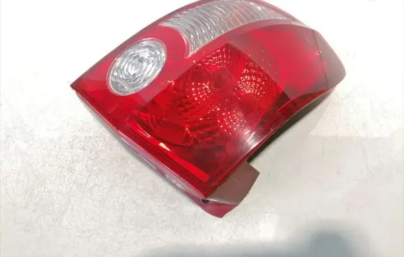 Honda FR-V Rear/tail lights