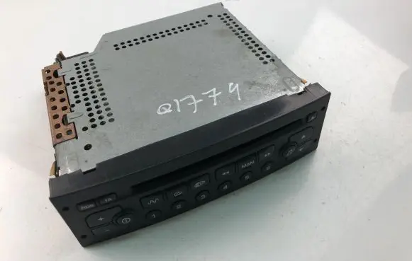 Citroen C3 Radio/CD/DVD/GPS head unit 96489417XT