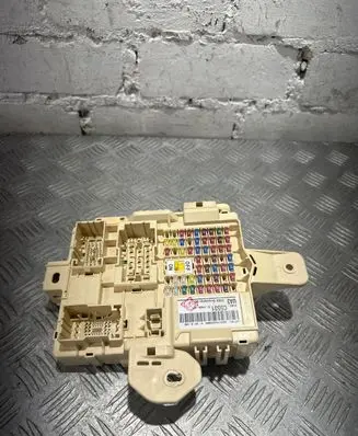 KIA Sorento Fuse module 91950C5531