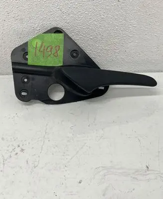 Mercedes-Benz Vito Viano W639 Front door interior handle Zgsa1061