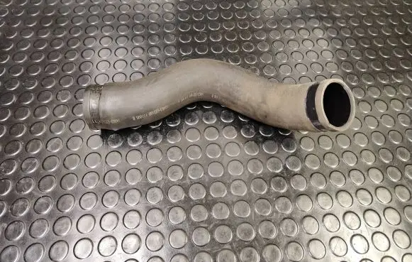 Nissan Pathfinder R51 Intercooler hose/pipe 14463EB316A