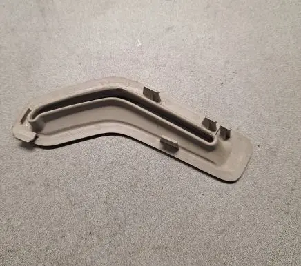 Volvo S60 Seat belt trim RH1882