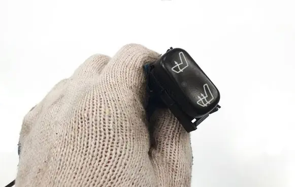 Mercedes-Benz ML W163 Seat heating switch 1638200210