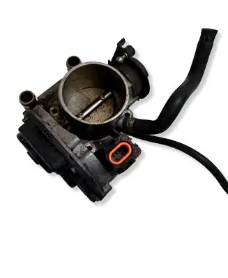 Volkswagen PASSAT B5 Throttle valve 058133063H 08237212002