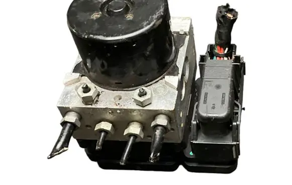 Volvo XC60 ABS Pump 30681619 8G9N2C405AC