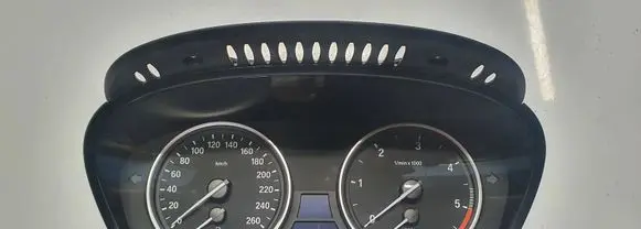 BMW 5 E60 E61 Speedometer (instrument cluster) 9177261