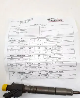 Volvo XC60 Fuel injector 31303238 0445116046