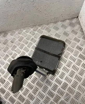 Jeep Grand Cherokee (WJ) Heater blower radiator 