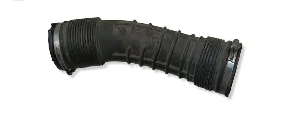 Volvo XC70 Air intake hose/pipe 6898050