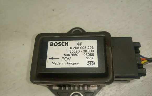 Hyundai Santa Fe ESP acceleration yaw rate sensor 0265005293 956903K000
