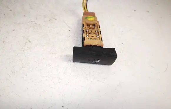 KIA Sorento Seat heating switch 202002962