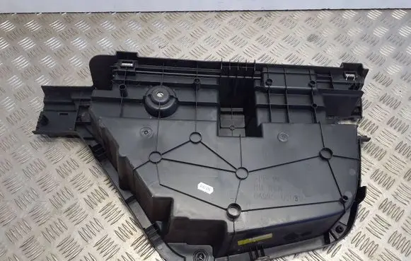Toyota Avensis T270 Glove box in trunk 6499505030