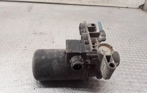 Ford Transit Pneumatic compressor air filter 0501100407