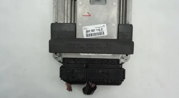 Audi A4 S4 B8 8K Engine control unit/module 8K2907115P 0261S04132