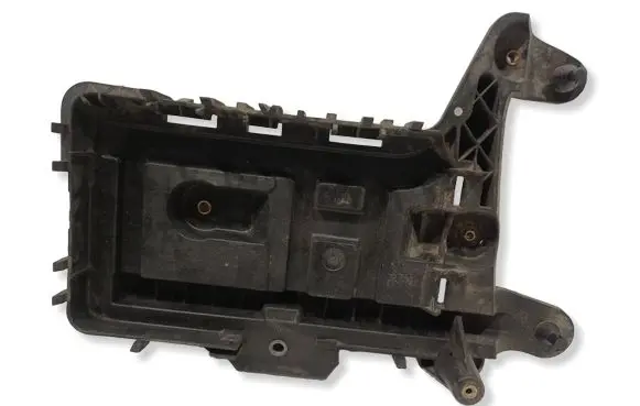 Skoda Octavia Mk2 (1Z) Battery tray 1K0915333