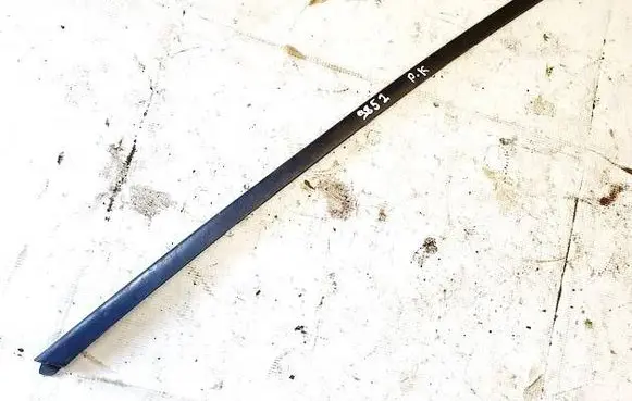 Audi A7 S7 4G Front door glass trim molding 4g8854327