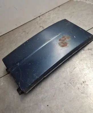 Under headlight/headlamp trim