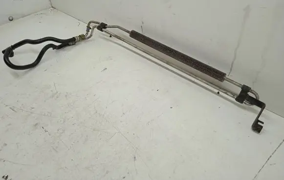 Volvo V70 Power steering radiator 31202354