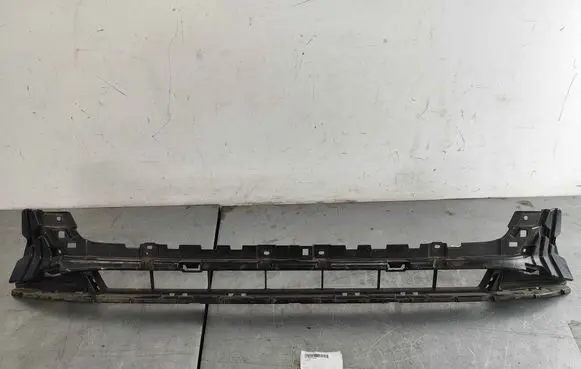 Audi A5 Front bumper lower grill 8W6807683D