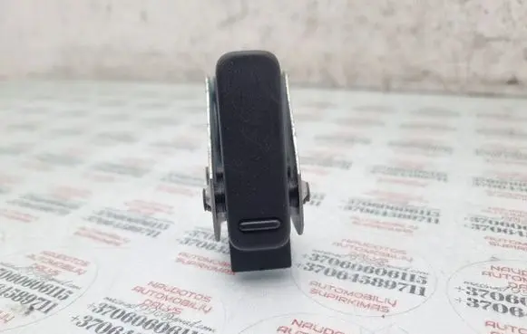 Skoda Octavia Mk3 (5E) Tie down hook / loop 1Z9867615D
