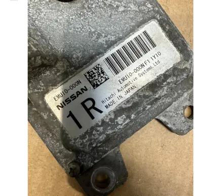 Nissan Qashqai Engine control unit/module ECU EMU10000N EMU1000NF1Y10